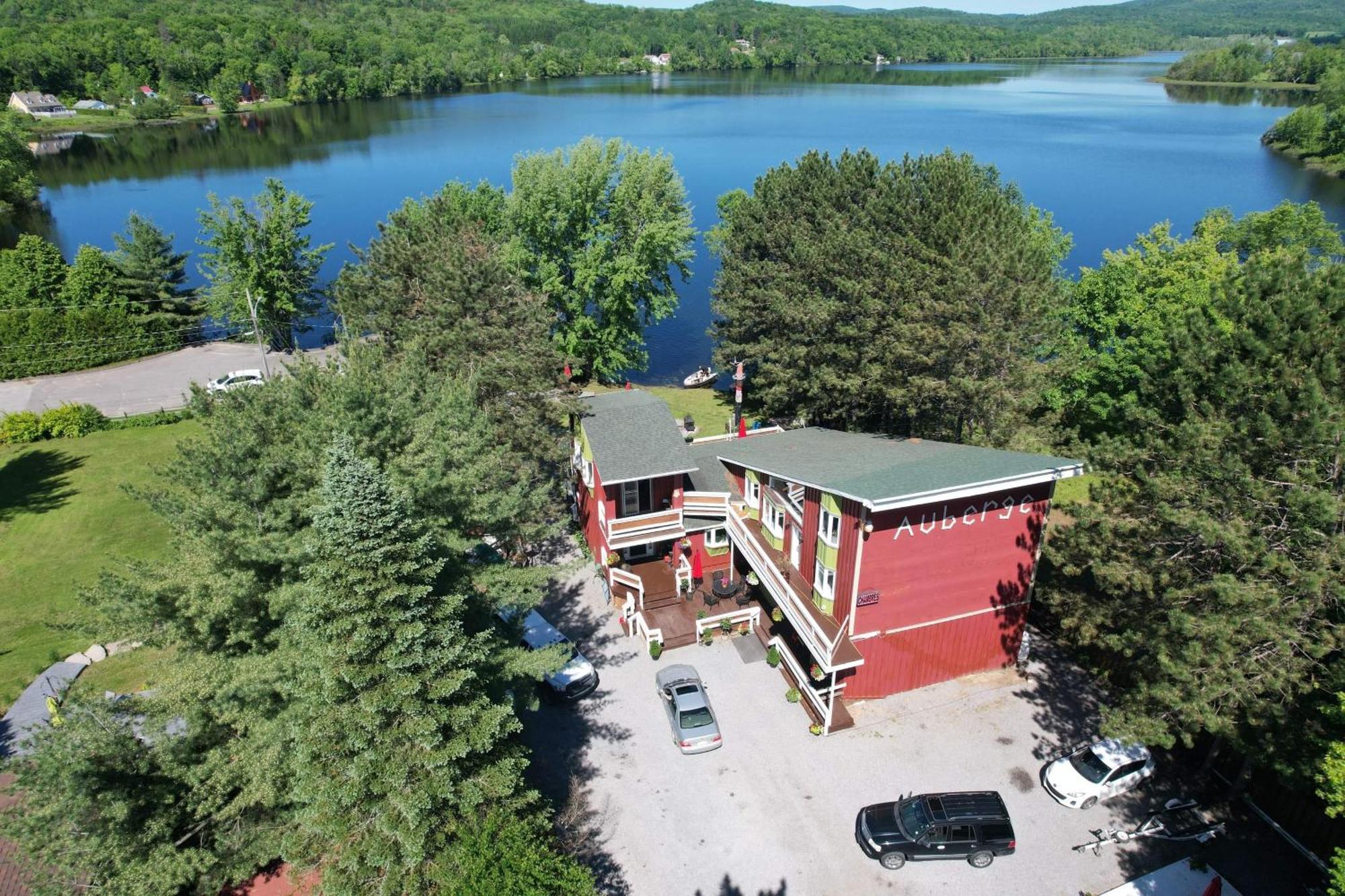 Auberge De Ferme-Neuve Lac-Saint-Paul Εξωτερικό φωτογραφία