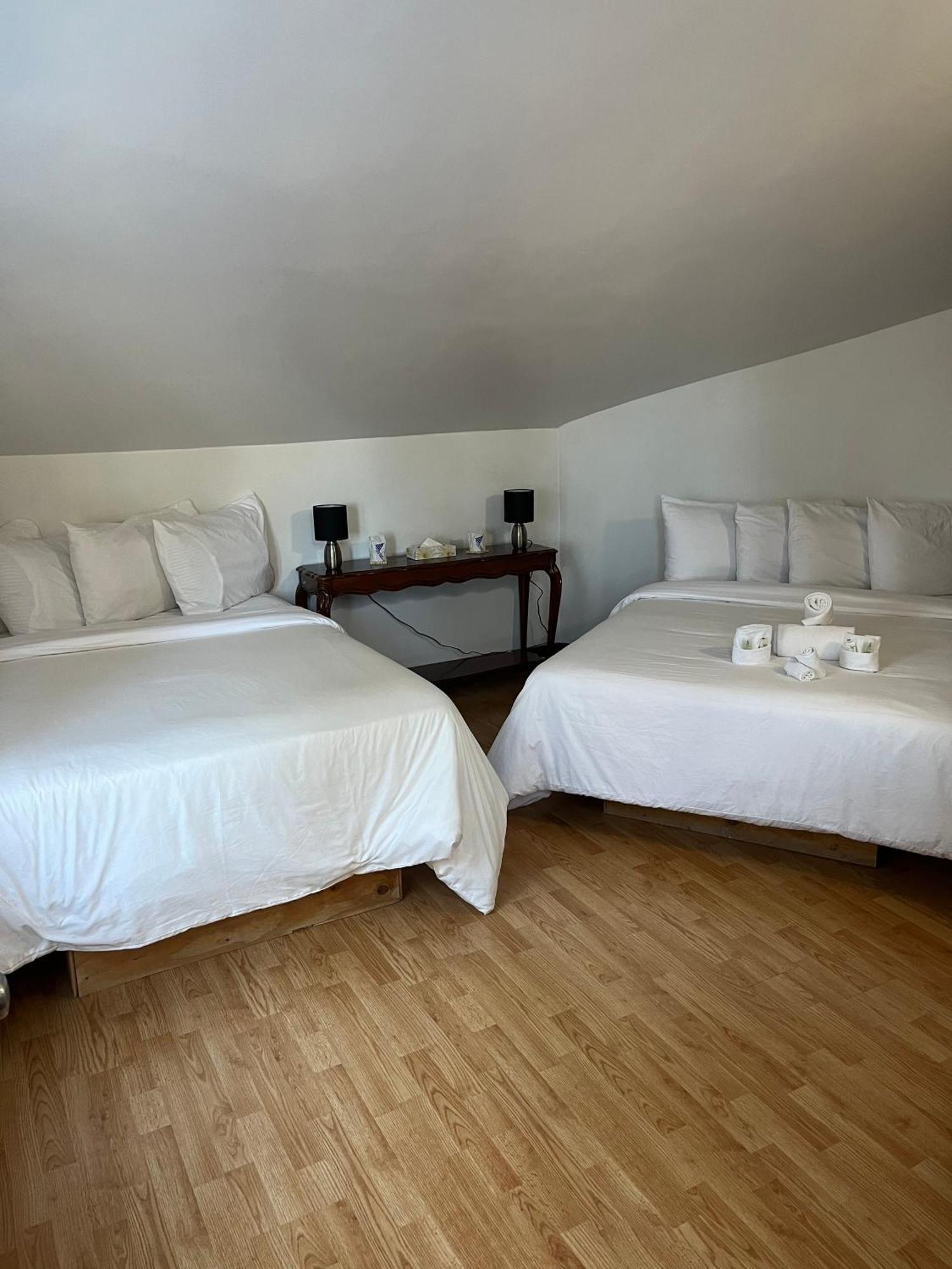 Auberge De Ferme-Neuve Lac-Saint-Paul Εξωτερικό φωτογραφία